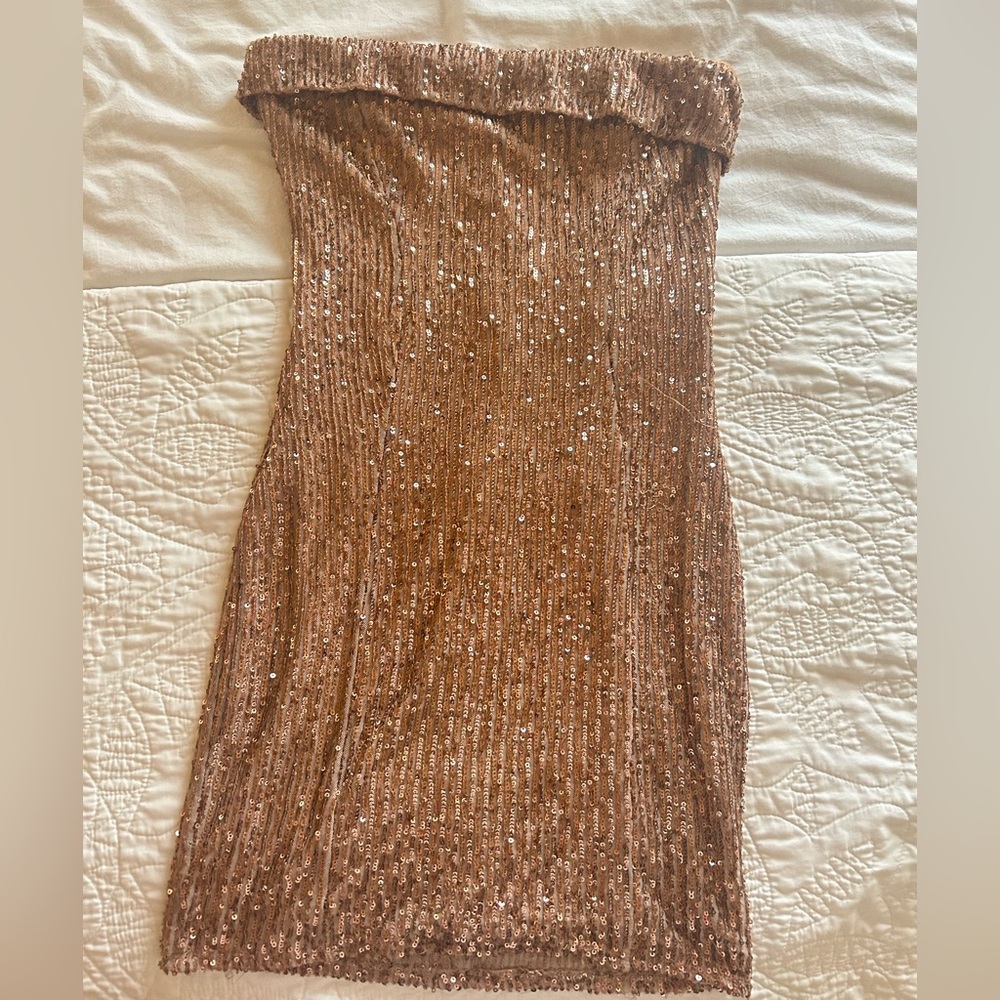 American Threads Gold sequin mini tube dress size small